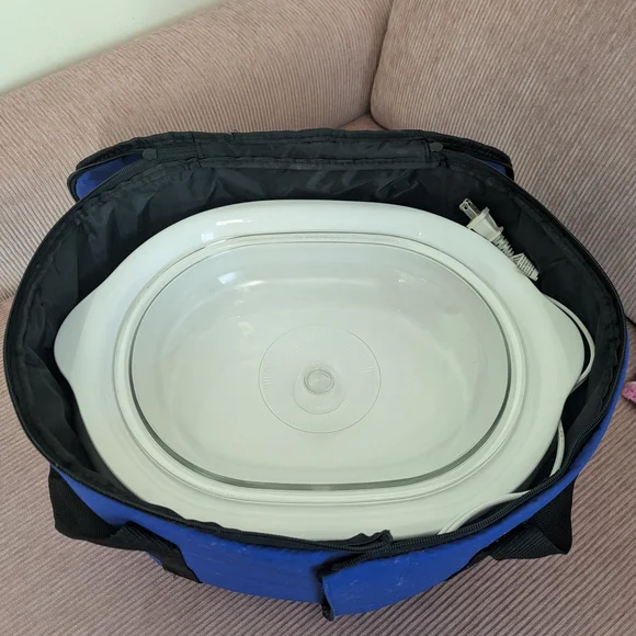 CorningWare White Slow Cooker with Glass Lid - Picture 4 of 9